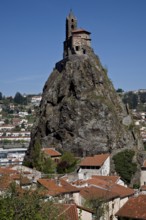 Saint-Michel chapel in the village, St., Saint, Saint