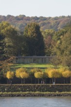 Chancellor's bungalow, built in 1963 by Sep Rup, park by Hermann Mattern, view over the Rhine