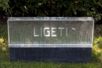 Tomb of György Ligeti, 1023-2006 composer