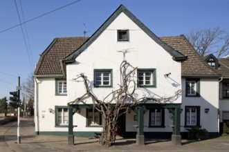 Krefeld, Bockumer Platz, Laubenhaus