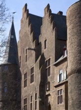 Erftstadt-Konradsheim, moated castle