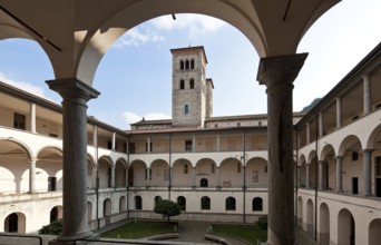 Italy Como Church of San Abbondio Arcaded three-storey late Renaissance cloister from the north