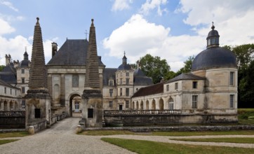 Tanlay, castle, built 1558-69 and 1643-48 View from the east