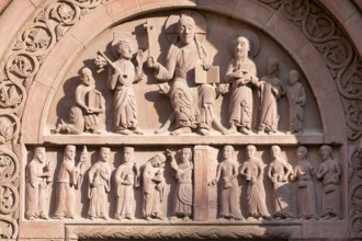 Basel, Basel Minster, north transept, Galluspforte, tympanum, Christ as judge of the world, below