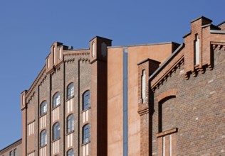 View of the south side, entrance side of the Küppersmühle Museum