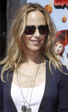 Kim Raver at the Los Angeles premiere of 'Cloudy With A Chance Of Meatballs' held at the Mann