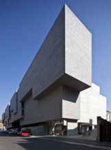 Nuova Sede, façade on Via Guglielmo Corrado Röntgen, built 2002-2008 by Grafton Architects