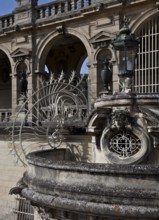 Chantilly, Chateau-de-Chantilly, castle park, courtyard of honour, courtyard arcades built in the