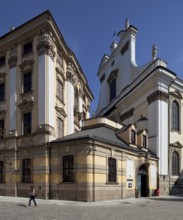 Former Jesuit college, gable of the south wing, gatehouse and western part of the former Jesuit