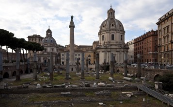 View from the south-east, Maria di Loreto on the left, Trajan's Column in the centre, Santissimo