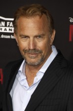 Kevin Costner at the Los Angeles premiere of 'McFarland, USA' held at the El Capitan Theater in