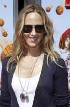 Kim Raver at the Los Angeles premiere of 'Cloudy With A Chance Of Meatballs' held at the Mann