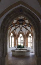 Well house in the cloister, St., Saint, Saint