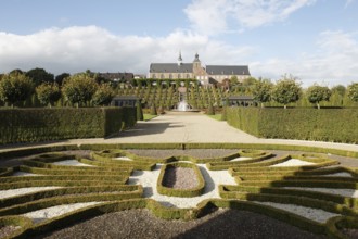 Terraced garden, view of the terraces and the monastery from the south