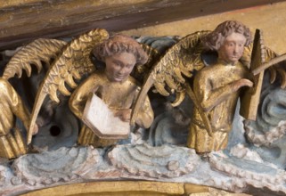 Centre section with angels playing music, St., Sankt, Saint