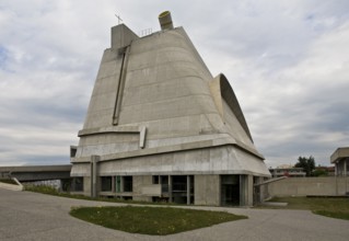 Le Corbusier, 1970 to 2006 with interruptions, St., Sankt, Saint