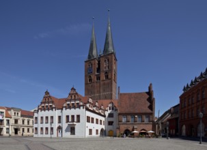 View from south-west, corps wing left 15th century, Renaissance remodelling late 16th century,