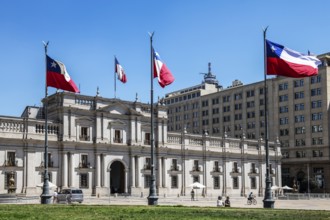 La Moneda, Government Palace, Plaza Constitucion, Santiago de Chile, Chile, South America