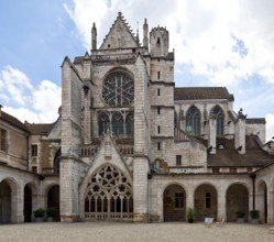 Auxerre, Burgundy Former abbey church of St-Germain. Cloister courtyard with northern transept