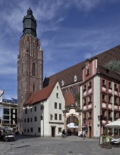 View from the south-east partly obscured by the so-called altarist houses HÄNSEL und GRETEL, St.,