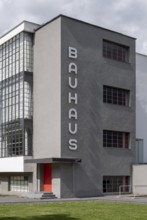 Dessau, Bauhaus, workshop wing, view from the south