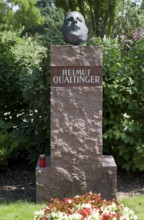 Tomb of Helmut Qualtinger 1928-1986, actor