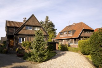 East side, built ca. 1933-1935, architect: Friedrich Kühnen, gabled pitched roof and crippled