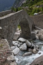 Häderlis Bridge, first built of stone in 1649, destroyed by storms in 1987, rebuilt in 1991