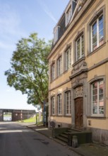 Krefeld, Ürdingen district, Haus zu den Schwänen (Haus Dahlbender), built in 1769, Rhine Gate and