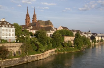 Basel, Minster (Basler Münster), view from south-east over the Rhine