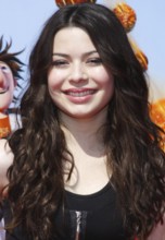 Miranda Cosgrove at the Los Angeles premiere of 'Cloudy With A Chance Of Meatballs' held at the