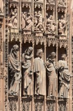 Strasbourg Cathedral, Cathédrale Notre-Dame de Strasbourg, centre west portal, wall figures: