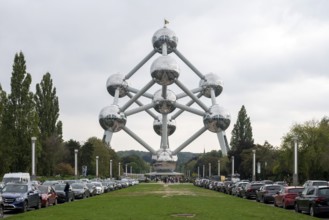 Brussels, Bruxelles, site of Expo 1958, Atomium, 165-billion-fold enlargement of an iron molecule,