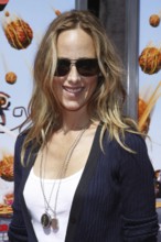 Kim Raver at the Los Angeles premiere of 'Cloudy With A Chance Of Meatballs' held at the Mann