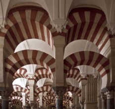 Mezquita-Catedral de Córdoba, interior, detail with superimposed arches, St., Saint, Saint