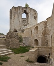 Fortress built by Richard the Lionheart in 1196-98, demolished in 1450, reduced keep from the