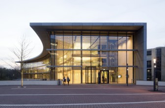 Ökonomicum, Oeconomicum, Institute of Economics, glass facade