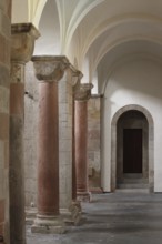 North aisle to the west, St., Sankt, Saint