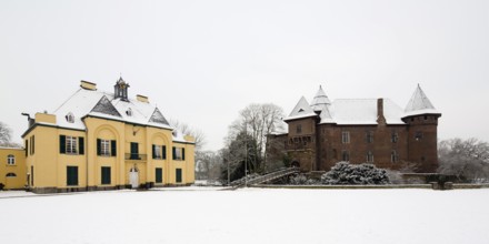 Krefeld, Linn Castle and Jagdschloß outer bailey