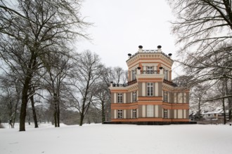 Krefeld, Greiffenhorst House, built in 1838 by Otto von Glöden