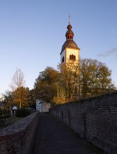 View from north-west in the evening light, St., Sankt, Saint