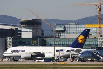 Airbus A 380 at Frankfurt International Airport, Frankfurt Airport