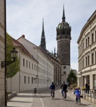 Castle church built around 1500, later altered several times, tower 1883-92 by Friedrich Adler,