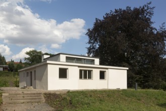 Weimar, Bauhaus, model house on the Horn built by Georg Muche in 1923, west view