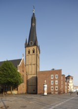 View from the north, behind the castle tower, St., Sankt, Saint