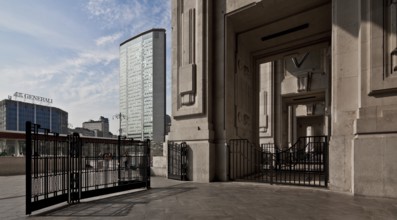 Reception building, 1913-31 built with interruptions by Ulisse Stacchini, passageway between outer