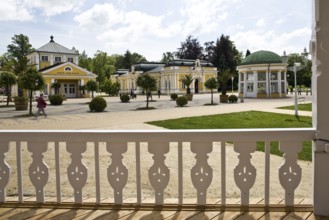 Czech Rep Frantiskovy Lázne/Franzensbad View from the concert pavilion of the spa buildings from