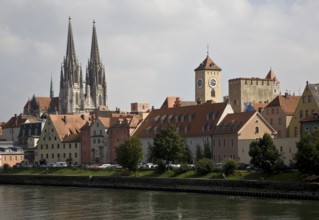 Cathedral, town hall tower and tower, St., St., Saint