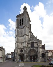 Tonnerre, Church of Notre-Dame. View from west, St., Saint, Saint