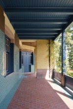 Built in 1902/1903 by Henry van de Velde and extended in 1911. Veranda, view to the front door